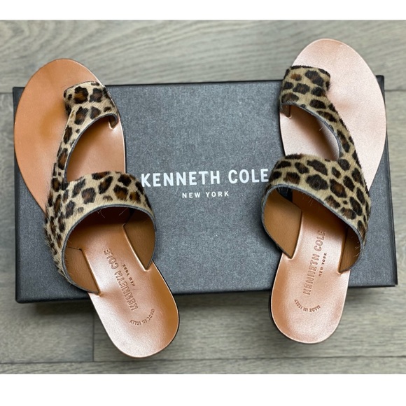 Kenneth Cole New York Palm Flat Toe Loop Sandal - Picture 2 of 13